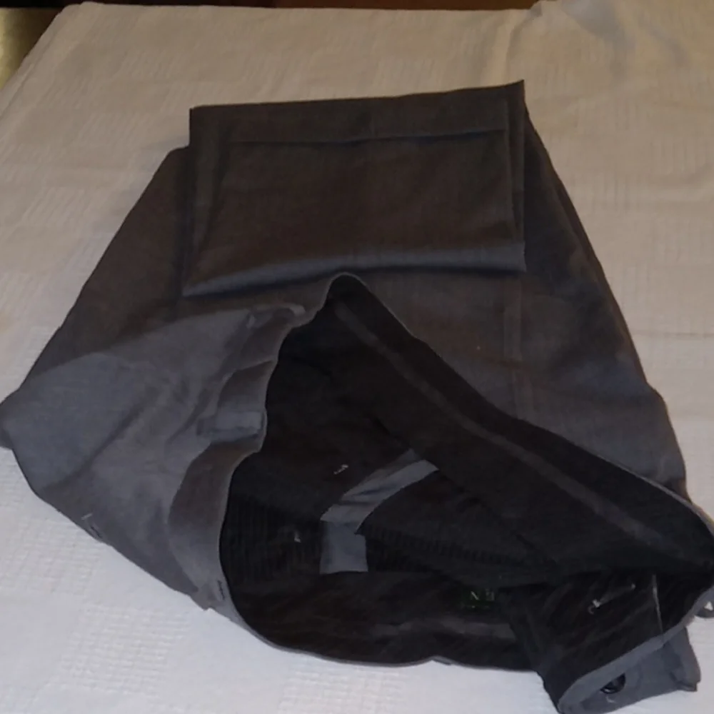 Lauren Ralph Lauren Men's Gray Dress Pants - Flat Front - Picture 3 of 4
